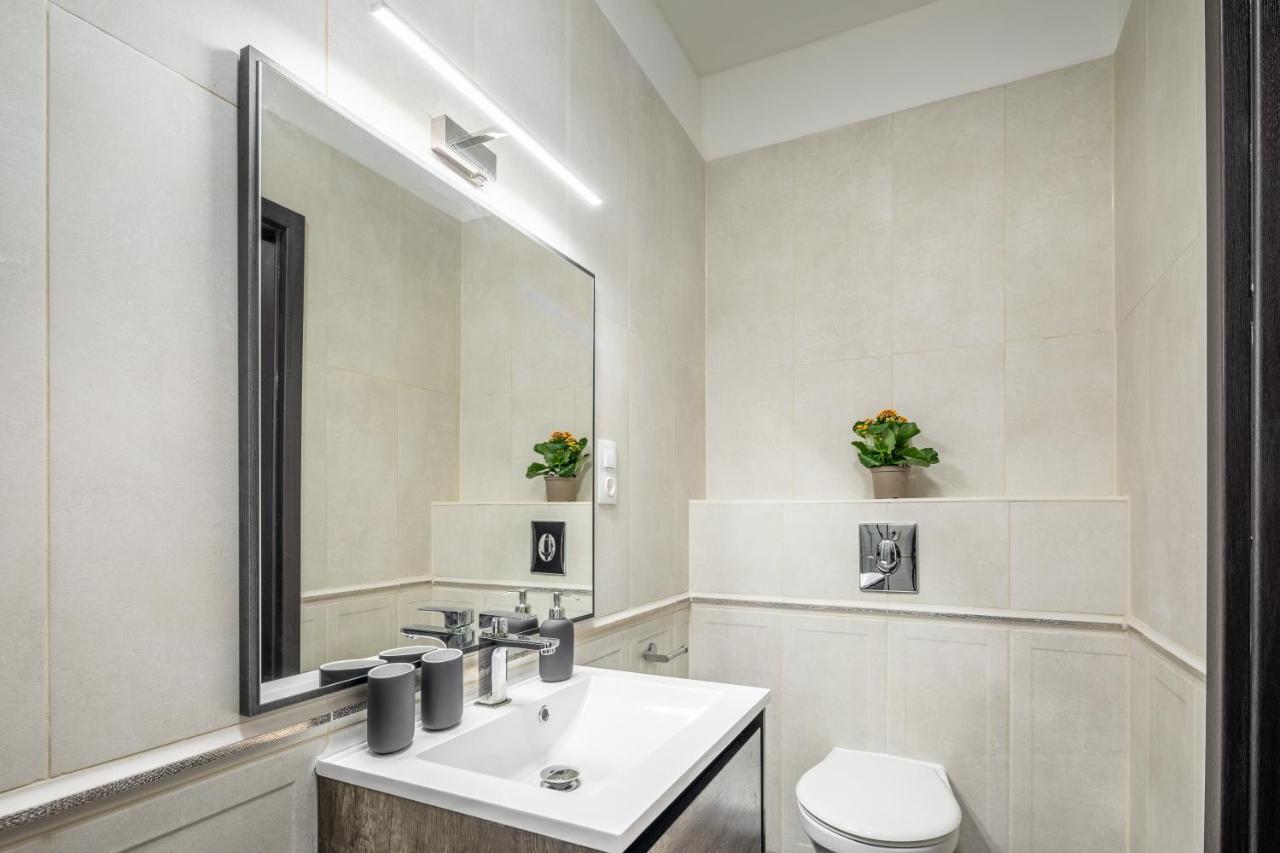 Budapest Marvelous Apartment In Andrassy Boulevard Екстер'єр фото