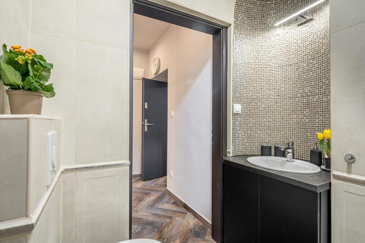 Budapest Marvelous Apartment In Andrassy Boulevard Екстер'єр фото